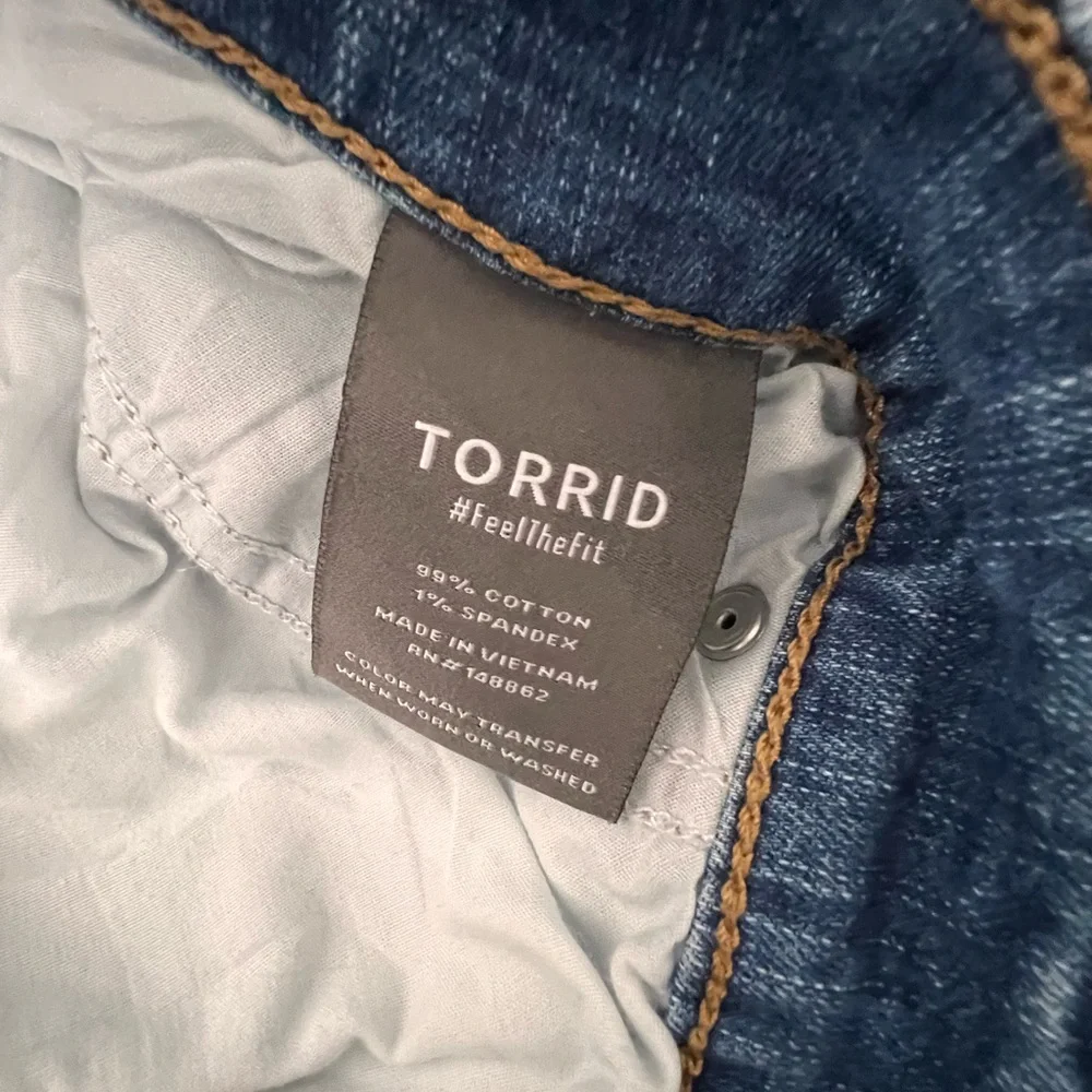 Torrid Women's Perfect Boyfriend Ankle Stretch Jeans 18R - Picture 4 of 5